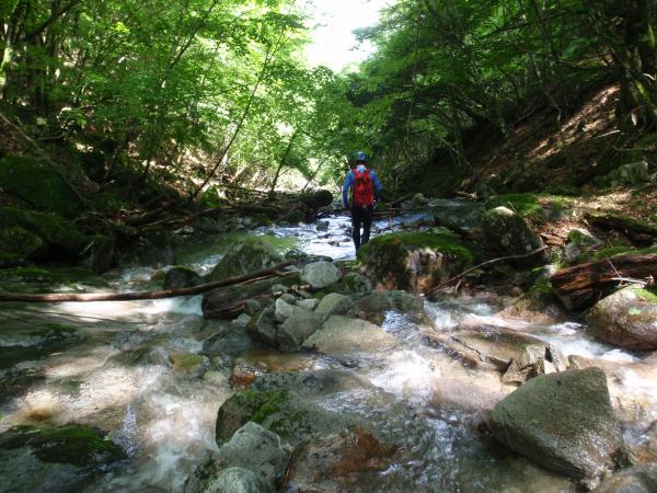足元に気をつける